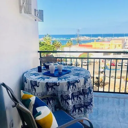 Sol Y Playa Los Cristianos * 洛斯克里斯蒂亚诺斯